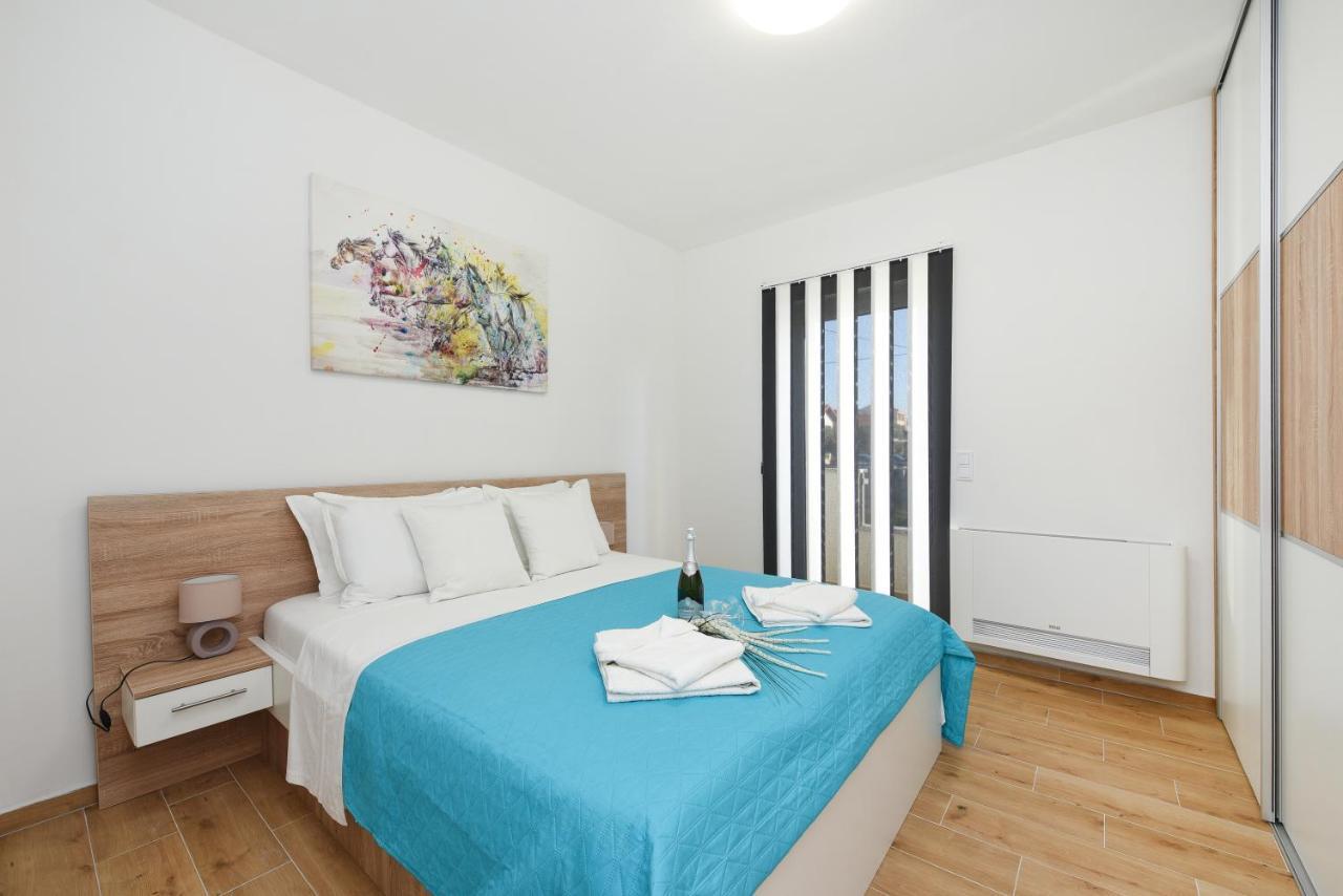 Apartments Lecija ザダル エクステリア 写真